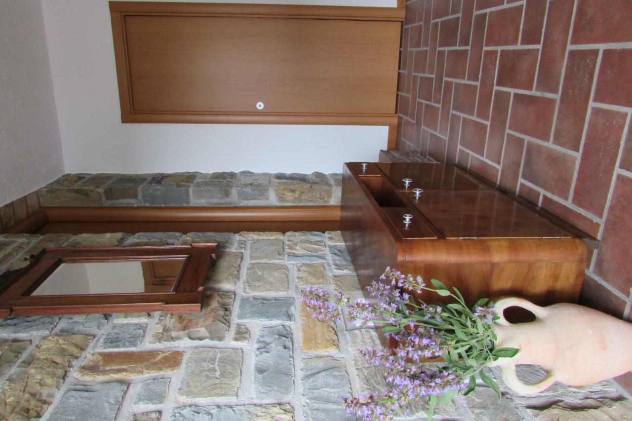 Holiday House Ida Marezige Exterior foto